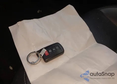 2016 Toyota Corolla S Premium из США, поврежденный, VIN 2T1BURHE8GC552766